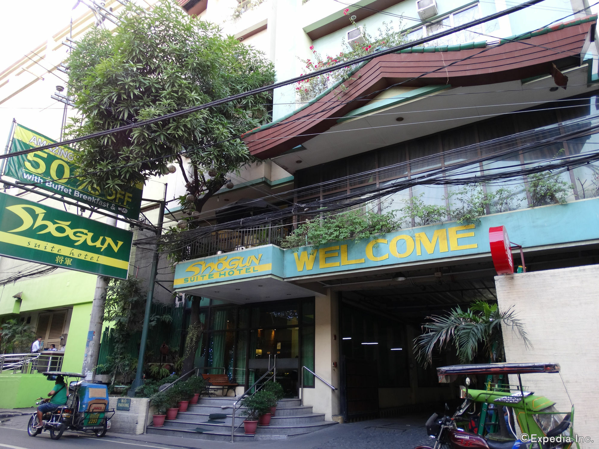 Urban Travellers Hotel Manila Exterior photo